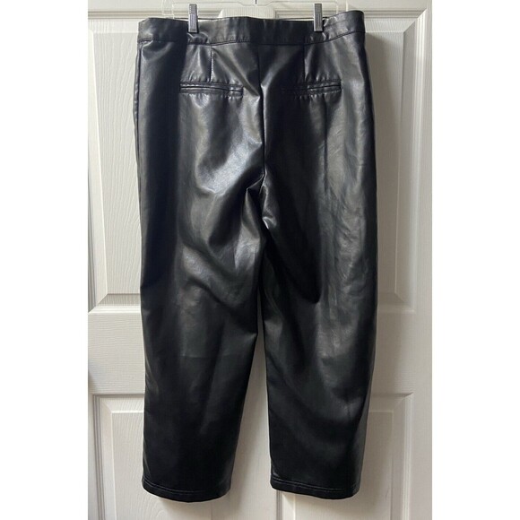 Bagatelle Collection Black Wide Leg Cropped Vegan Leather Pants L - Picture 7 of 7